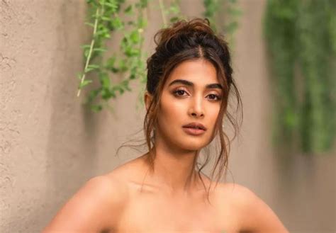 celebrity sex pooja hegde|Pooja Hegde locker room sex scene deepfake porn